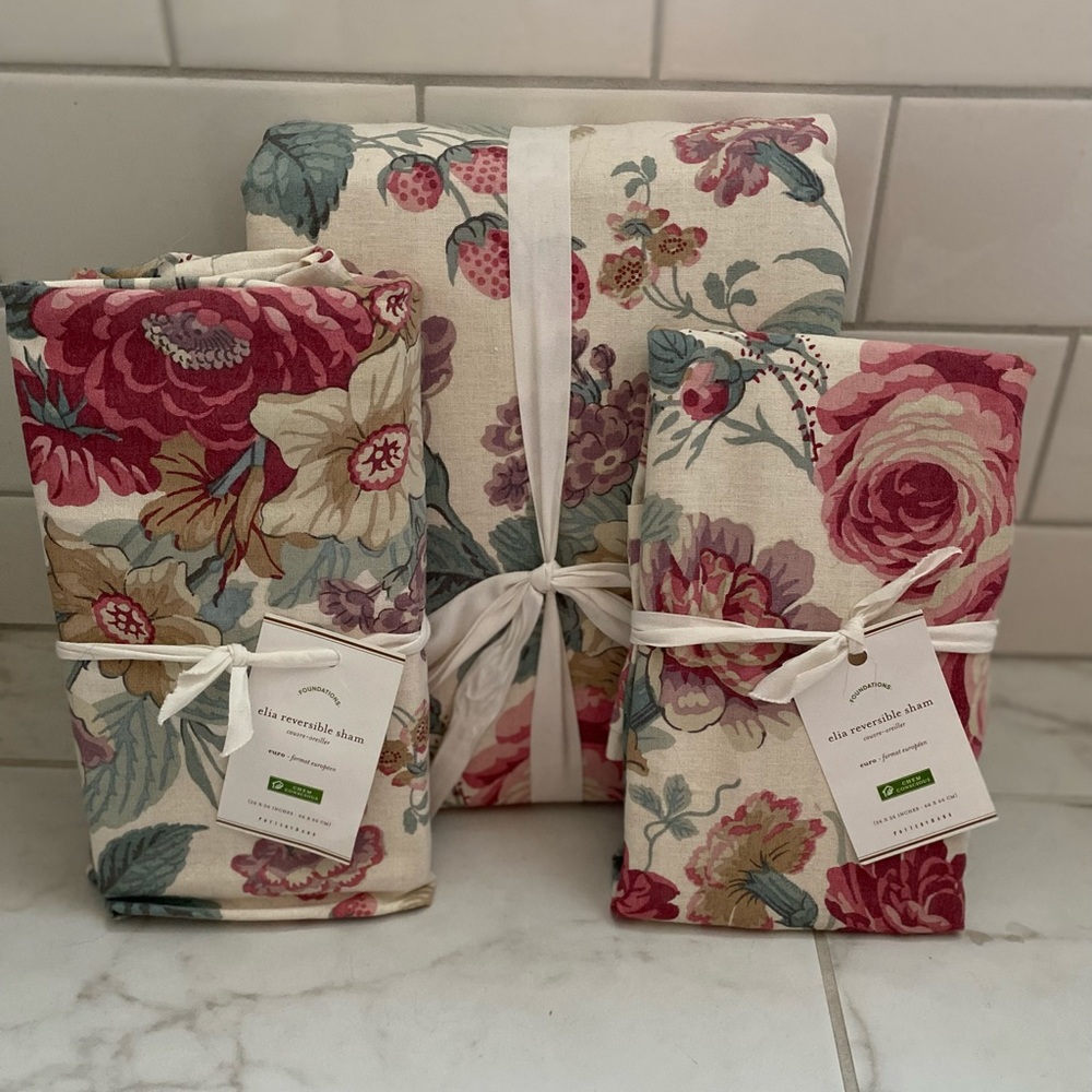 Pottery Barn ‘Elia’ Reversible Duvet & Euro Shams